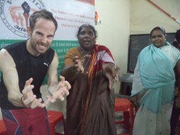 self-defence workshop with PROUD in Dharavi - Martial Vout